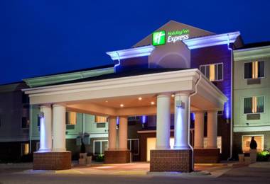 Holiday Inn Express & Suites Vermillion an IHG Hotel