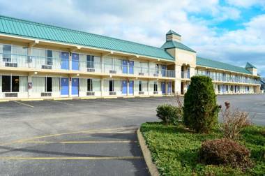 Motel 6-Pulaski TN
