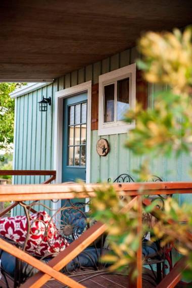 The Alexander at Creek Road