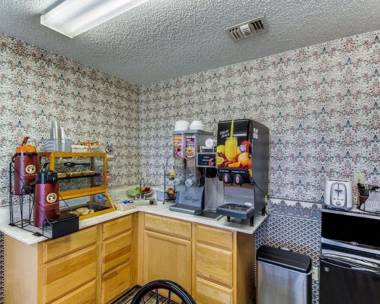 Econo Lodge Falfurrias Hwy 281