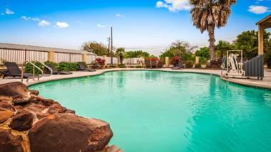 SureStay Hotel by Best Western Floresville