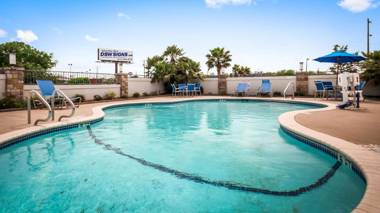 Best Western George West Executive Inn