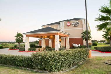 Best Western Plus Longhorn Inn & Suites