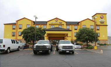 Best Western Plus Schulenburg