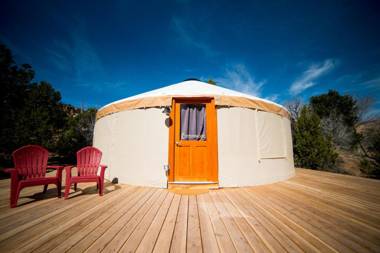 Escalante Yurts