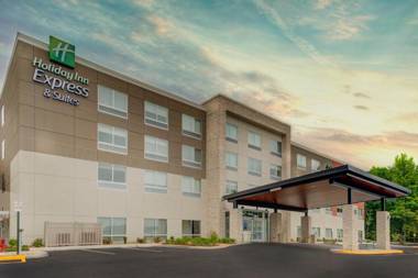 Holiday Inn Express & Suites - King George - Dahlgren an IHG Hotel