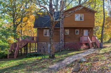 Love Ridge Mountain Lodging