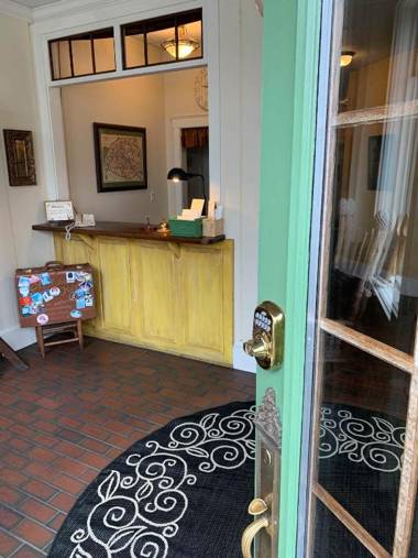 The Charlotte Hotel & Restaurant