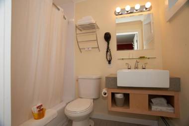 Sleep Woodstock Motel