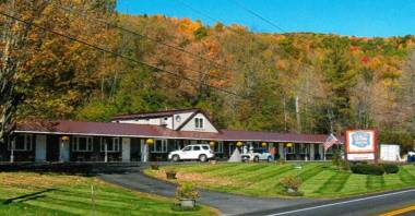 Sleep Woodstock Motel