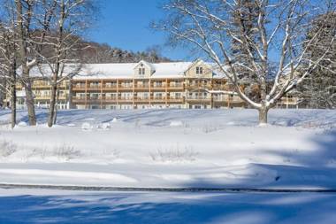 506 On the River Inn Woodstock