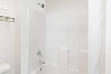 Boarders Inn & Suites by Cobblestone Hotels Columbus