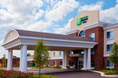 Holiday Inn Express & Suites New Martinsville an IHG Hotel