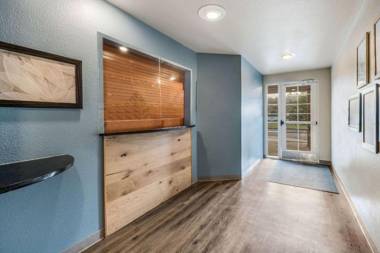 WoodSpring Suites Birmingham Bessemer