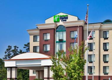 Holiday Inn Express Hotel & Suites Birmingham - Inverness 280 an IHG Hotel