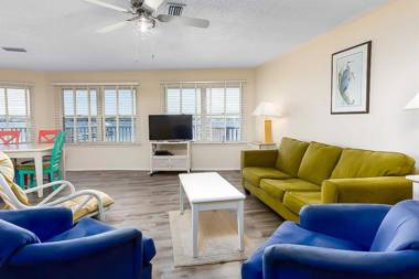 Best of Both Worlds by Meyer Vacation Rentals