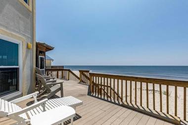 BayWalk by Meyer Vacation Rentals