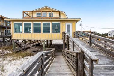 Surfin Inn by Meyer Vacation Rentals