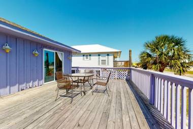 The Purple House by Meyer Vacation Rentals