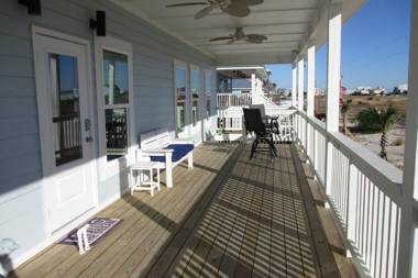 Living The Dream by Meyer Vacation Rentals