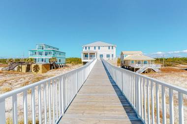 Shipwrecked by Meyer Vacation Rentals
