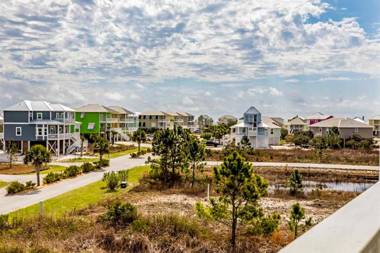 Mellow Yellow by Meyer Vacation Rentals