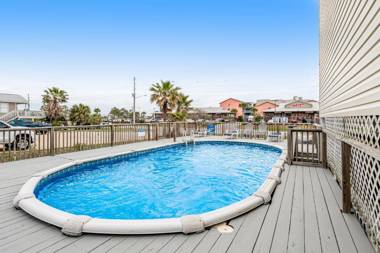 Summer Salt by Meyer Vacation Rentals