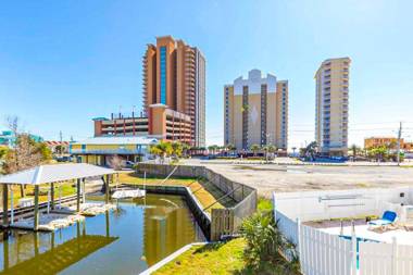 Summer Breeze West by Meyer Vacation Rentals