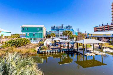 Summer Breeze West by Meyer Vacation Rentals