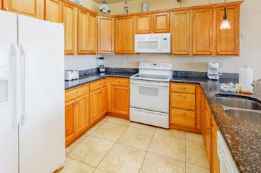 Labacoco East & West