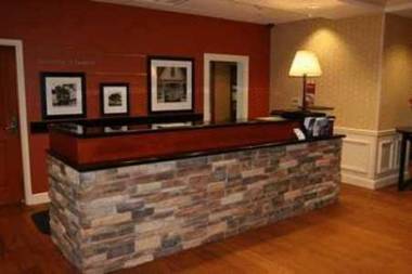 Hampton Inn & Suites Lanett/West Point