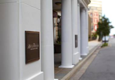 The Battle House Renaissance Mobile Hotel & Spa