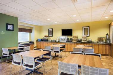 Microtel Inn and Suites by Wyndham