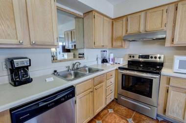 Seaside Beach and Racquet 2306