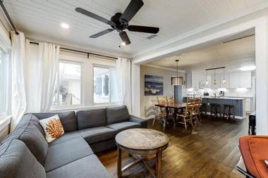 Sunny South by Meyer Vacation Rentals