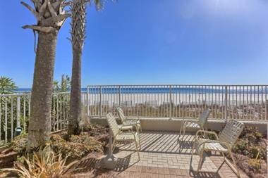 Pelican Pointe by Meyer Vacation Rentals