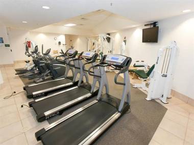 Phoenix On Bay II 2310