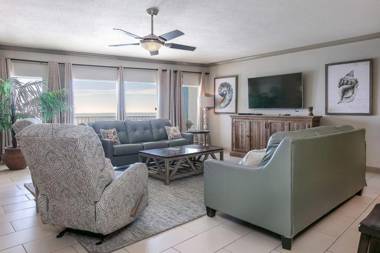 Admirals Quarters 1505