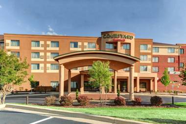 Courtyard by Marriott Anniston Oxford