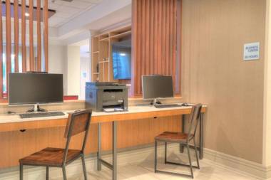 Holiday Inn Express Hotel & Suites Mobile Saraland an IHG Hotel
