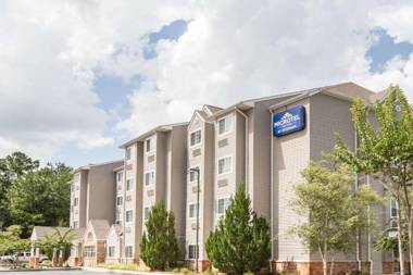 Microtel Inn & Suites by Wyndham Saraland