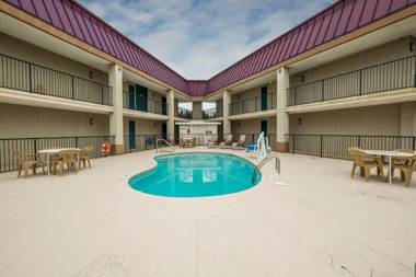 Red Roof Inn Mobile North – Saraland