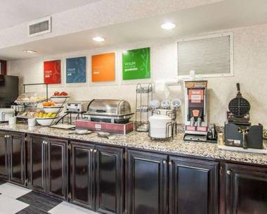 Quality Inn Edmund Pettus Bridge Area