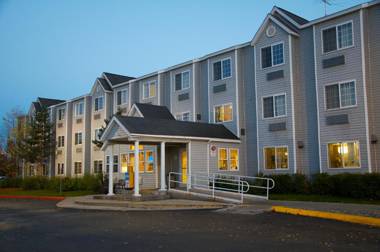 Baymont Inn & Suites by Wyndham Anchorage Airport