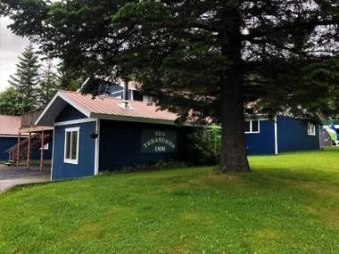 Sea Treasures Inn
