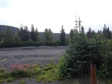 Glacier Creek Cabins