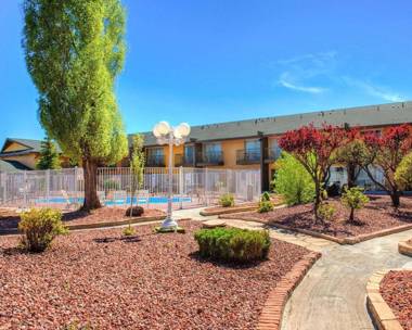 Hotel Elev8 Flagstaff I-40 Exit 198 Butler Ave