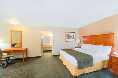 Ramada by Wyndham Flagstaff East
