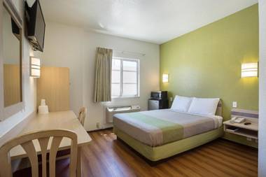 Motel 6-Lake Havasu AZ - Lakeside