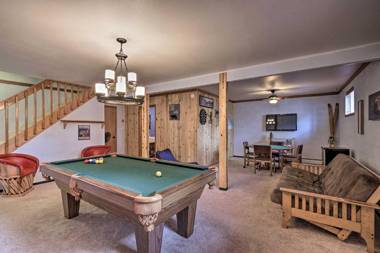 Charming Overgaard Home with Fire Pit and Games!